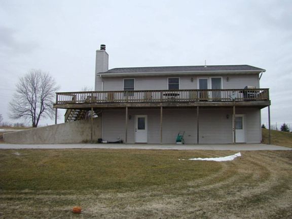 5th image of 1410 Highway 14