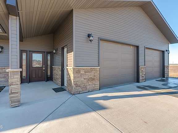 2nd image of 5400 Falconer Dr