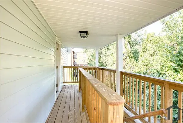 12 Martin St — Photo 7