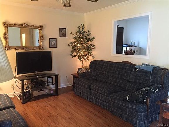 3rd image of 1004 N Concord Ave