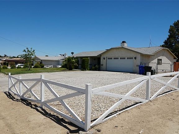 4th image of 14777 Clovis St