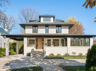 704 Sheridan Rd, Wilmette, IL 60091