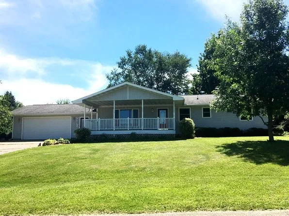 1507 4th St, Marathon, WI 54448