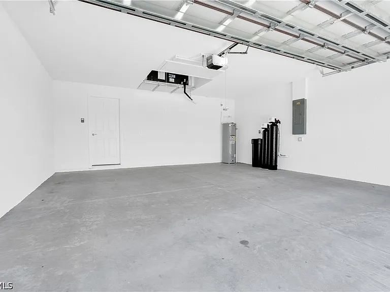 3005 53rd St W — Photo 18