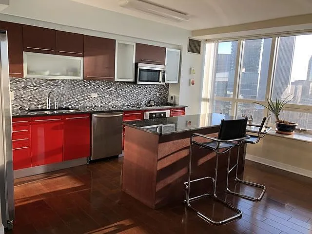 2 bed, 1450 sqft, $4,000 — Photo 4