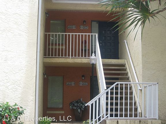 2nd image of 1082 The Pointe Dr
