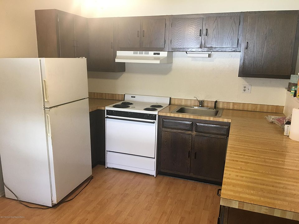 2nd image of 3 Sumac Court #A