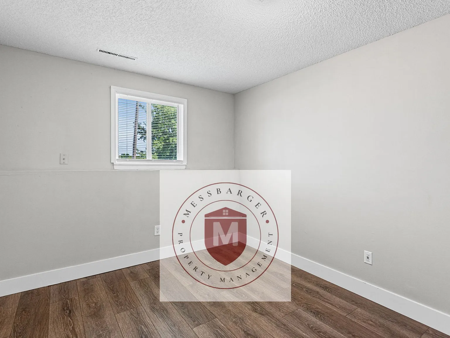 3 bed, $1,625 — Photo 4