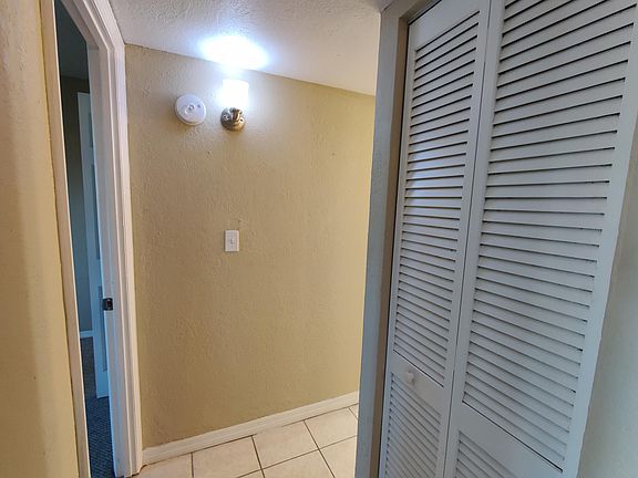 5th image of 4550 NW 9th St APT 310E