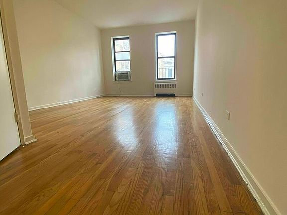 2nd image of 346 E 63rd St APT 4A