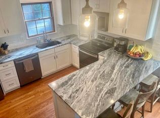 529 Edgeknoll Dr, Birmingham, AL 35209