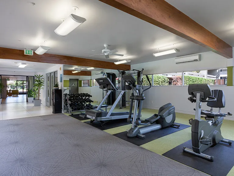 Palo Alto Place — Photo 11