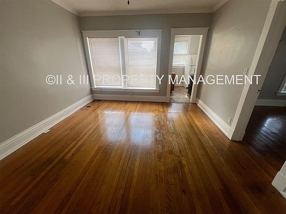 4th image of 221 W 37th St APT 2W
