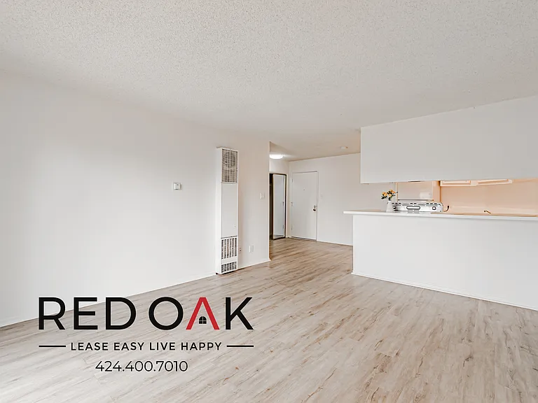 509 N Berendo St #110 — Photo 3