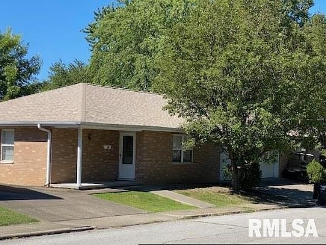 1st image of 521 Ogara St