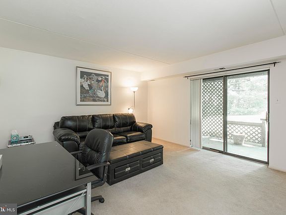 5th image of 279-279A Shawmont Ave #8F1