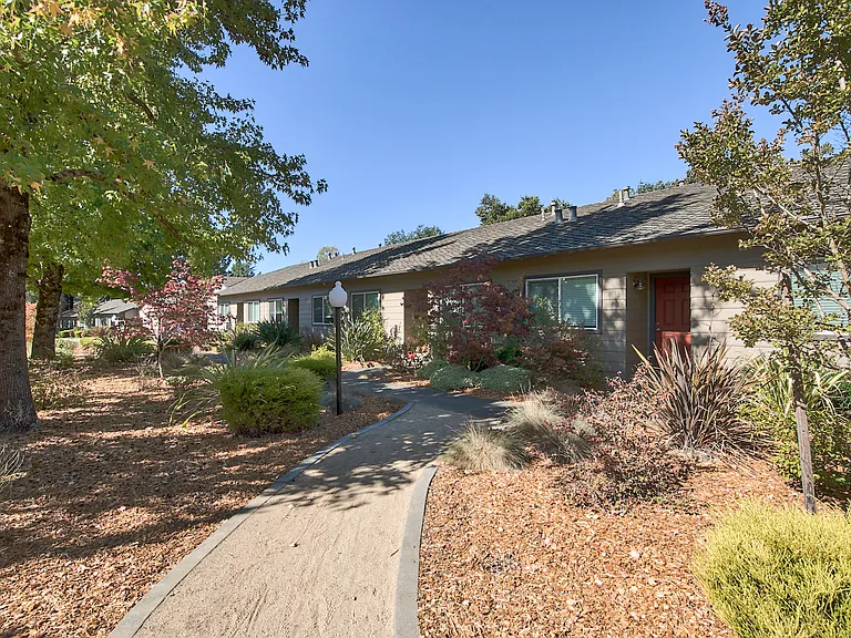 Villa Oaks — Photo 17