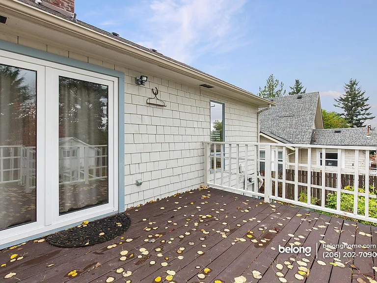6350 37th Ave SW — Photo 29