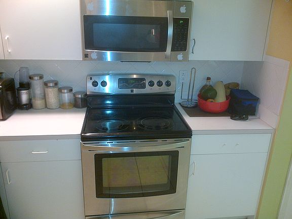 3rd image of 17921 Castle Harbor Dr
