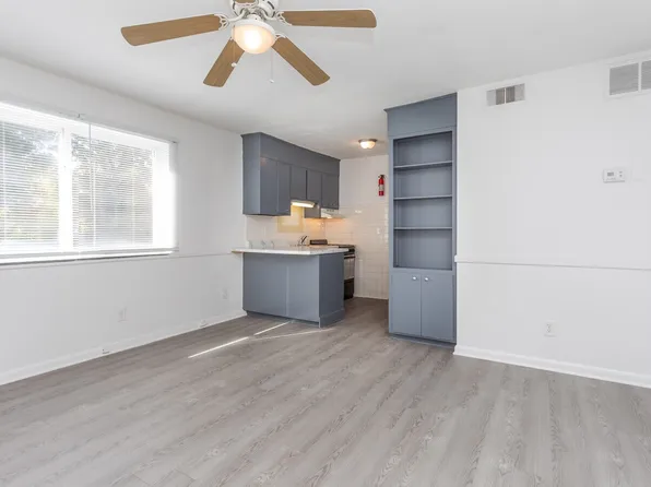 400 Lewis St #1, Greenville, NC 27858