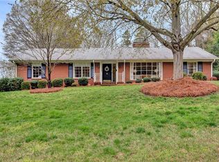 317 Sherwood Forest Rd, Winston Salem, NC 27104