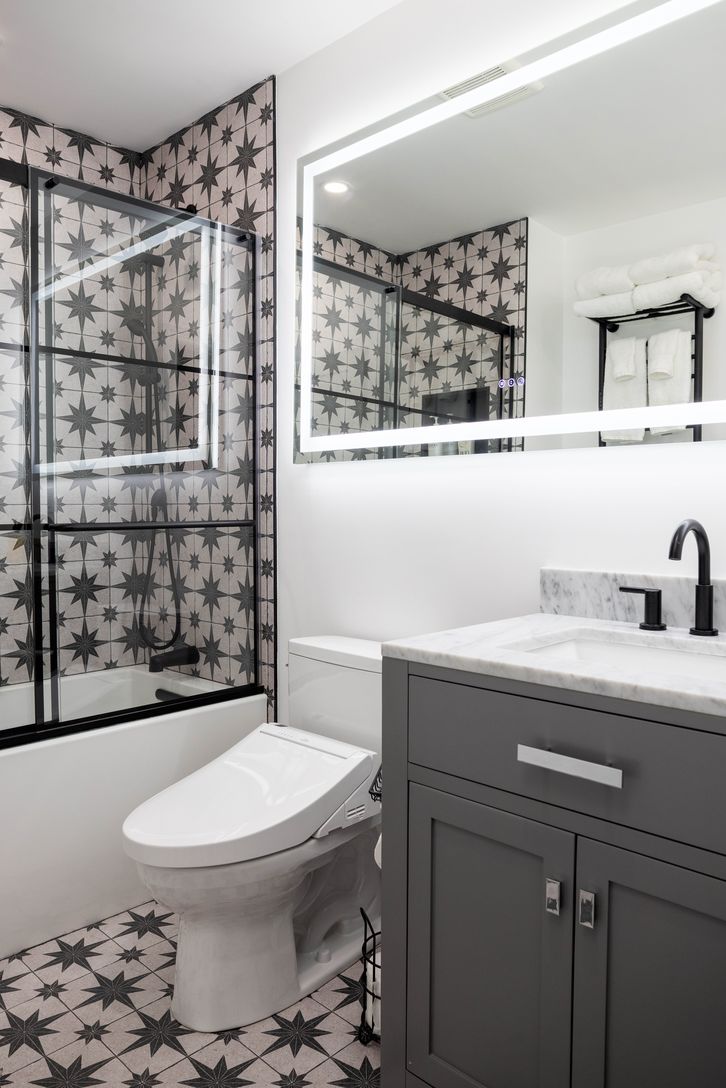En-Suite Upstairs Front