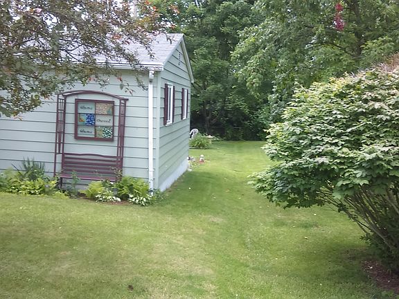 2nd image of 235 S Lansdowne Ave