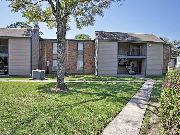 2nd image of 505 Wells Fargo Dr #4db61e43e