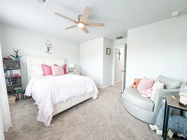 130 Alset Dr — Photo 17