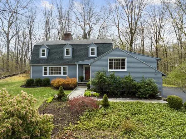 28 Bittersweet Trail, Wilton, CT 06897