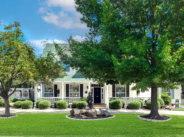 5010 Wedgefield Rd, Granbury, TX 76049