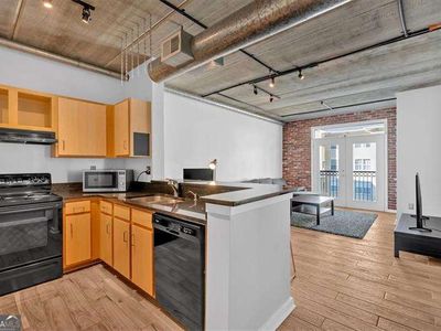 800 Peachtree St NE APT 2405, Atlanta, GA, 30308