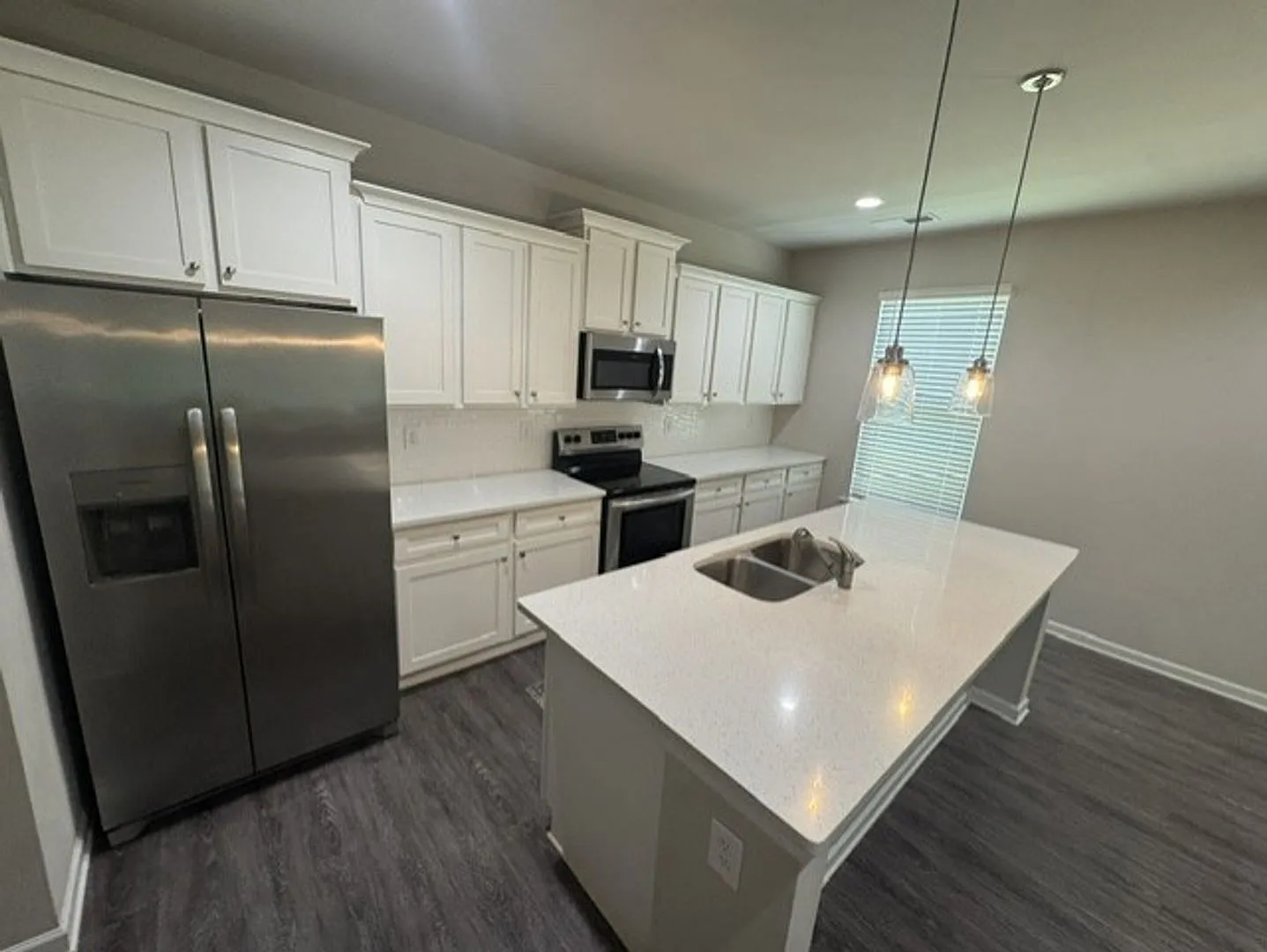 1156 Burgundy Drive — Photo 4