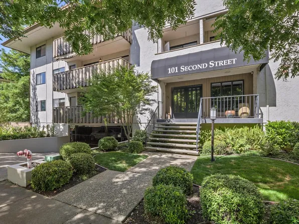 101 2nd St APT 5, Los Altos, CA 94022