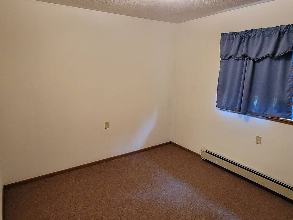 416 Mill St. Apartment Rentals - Eagle River, WI | Zillow