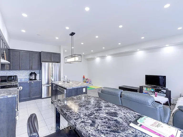 2589 Secreto Dr — Photo 16