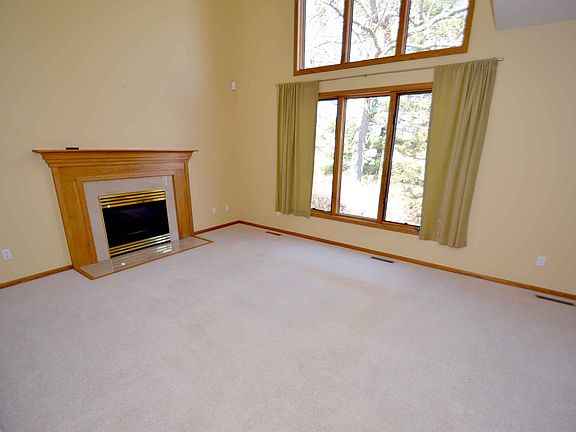 4th image of 7866 9th Street Cir N