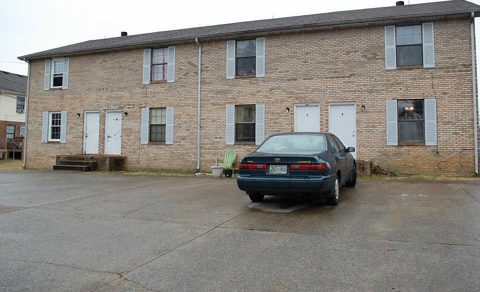 1st image of 1640 Baltimore Dr