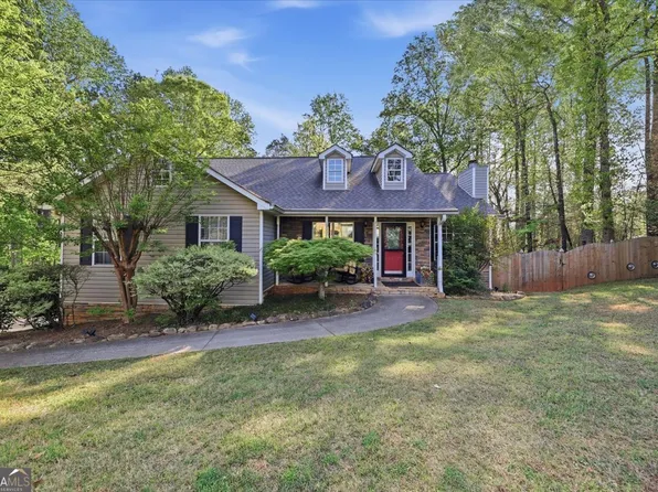 115 Oak Crest Ln, Dallas, GA 30132