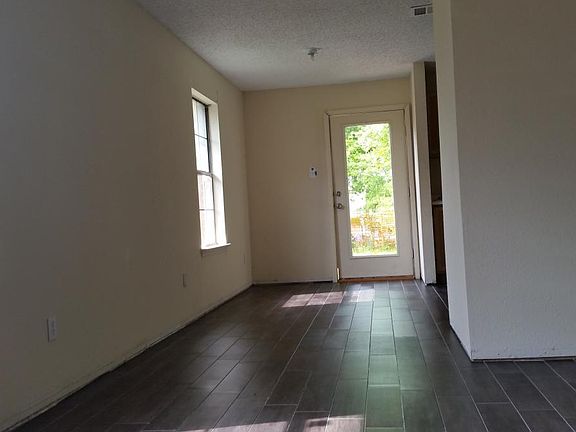 5th image of 4451 Posada Dr