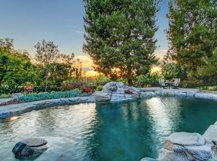 1352 Foothill Blvd, Santa Ana, CA 92705