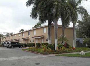 8025 NW 8th St APT 12, Miami, FL 33126