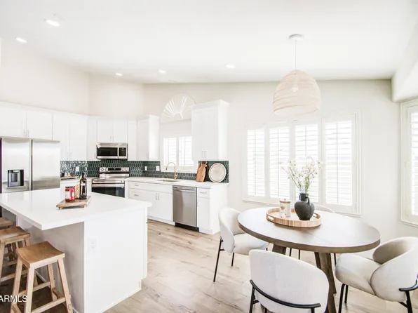 5241 E ELENA Circle, Mesa, AZ 85206