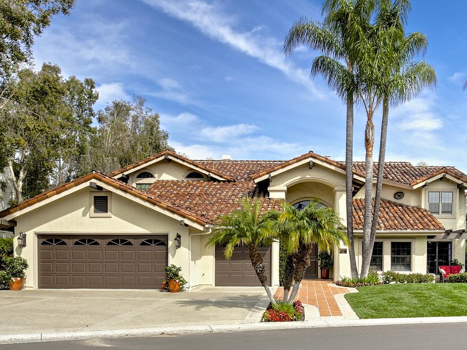 Oversized 3 Car Garage