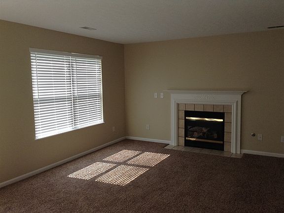 2nd image of 5564 Autumn Dr