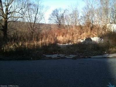 2nd image of 24 John St