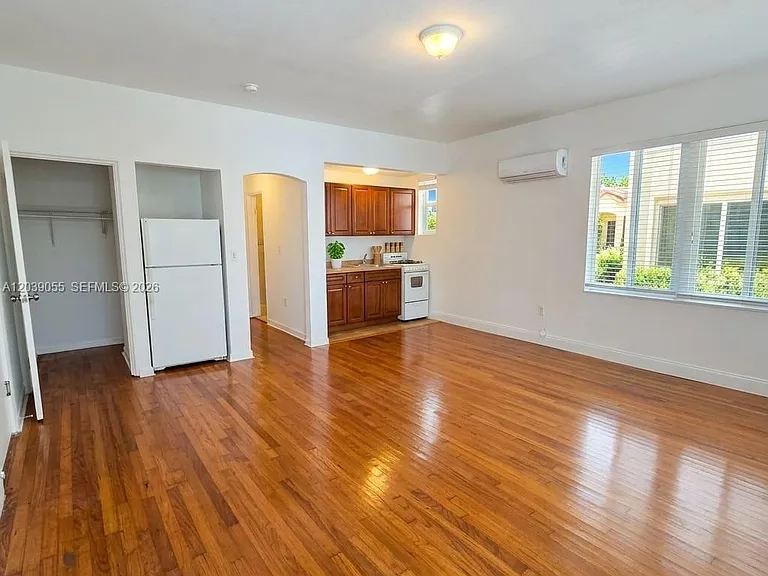 7936 Harding Ave #5 — Photo 6