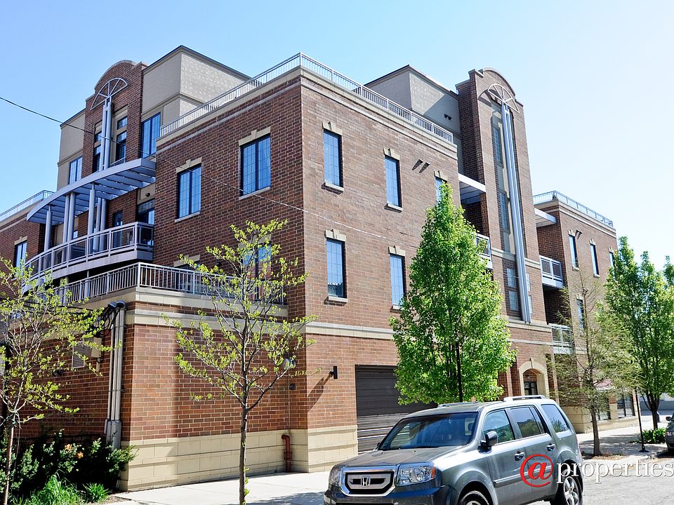 Southwest View showing both Balconies