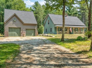 33 Tufts Ct, Surry, ME 04684