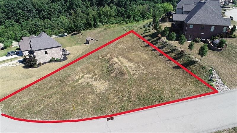 1st image of 4010 Shenandoah Dr